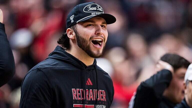 Texas Tech does not need a Pete Rose as its starting quarterback