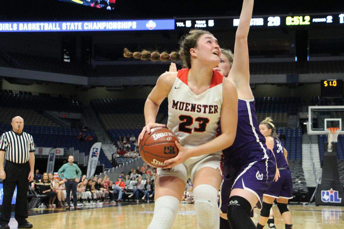 Muenster sophomore Martie McCoy goes up for a layup vs. Mason in the Class 2A state semifinals, Friday March 6, 2020. She finished with 17 points as the Lady Hornets won 43-34. (Patrick Hayslip/Gainesville Daily Register)