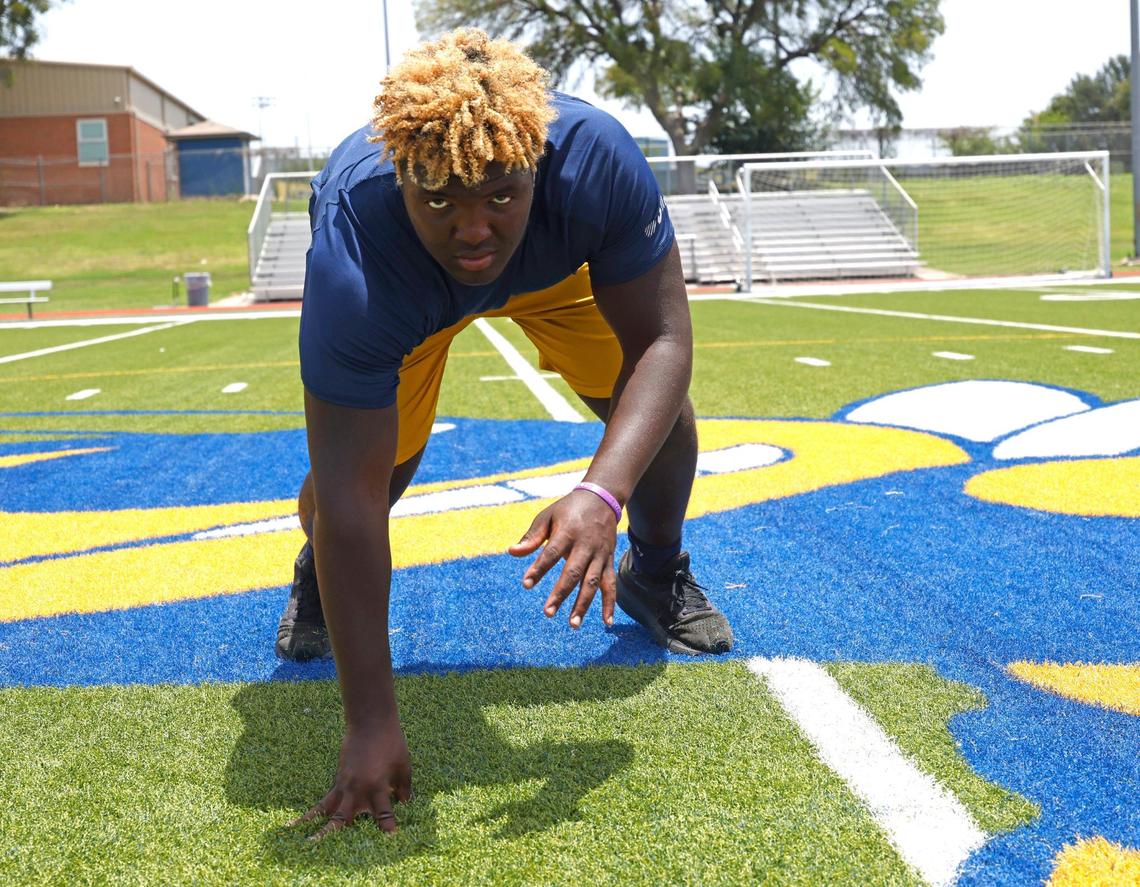 Arlington Heights defensive end Caynan James at the schools football field in Fort Worth, Texas, Thursday July 17, 2025.