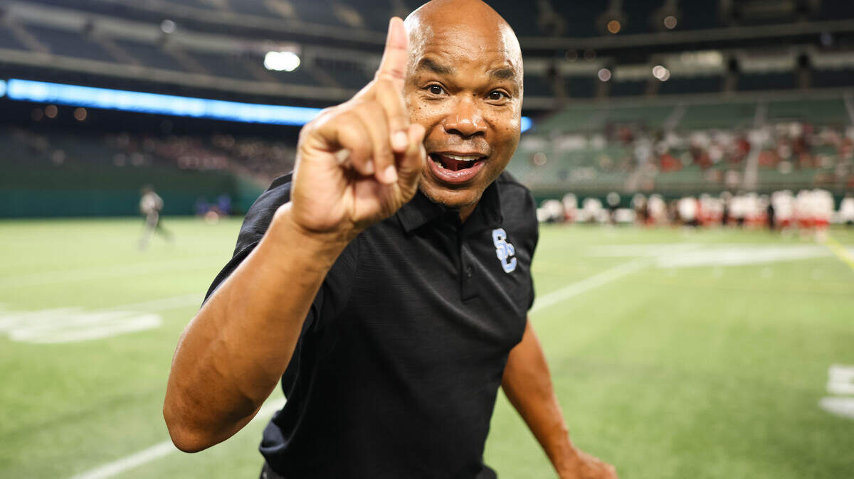 Arlington Seguin head coach Joe Gordon and his team are undefeated after a wild Week 4 victory. 