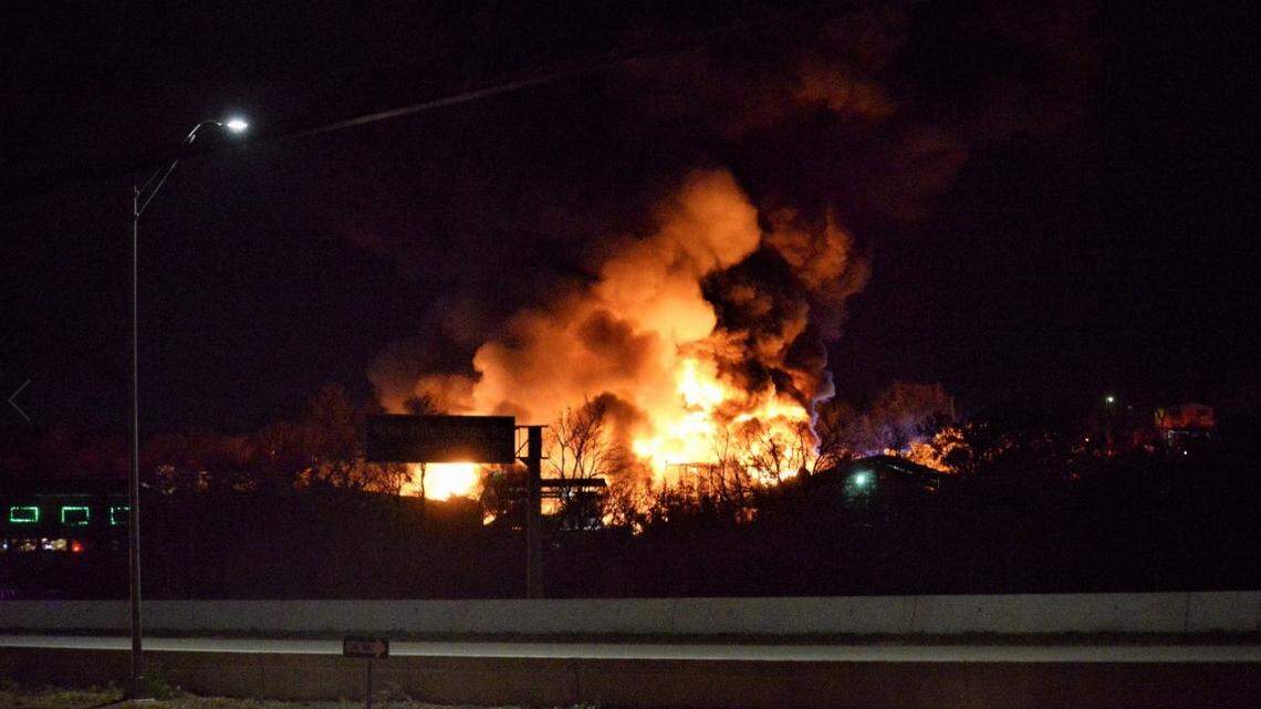 A large fire at a scrapyard in Azle caused giant plumes of black smoke to rise into the air on Sunday afternoon.