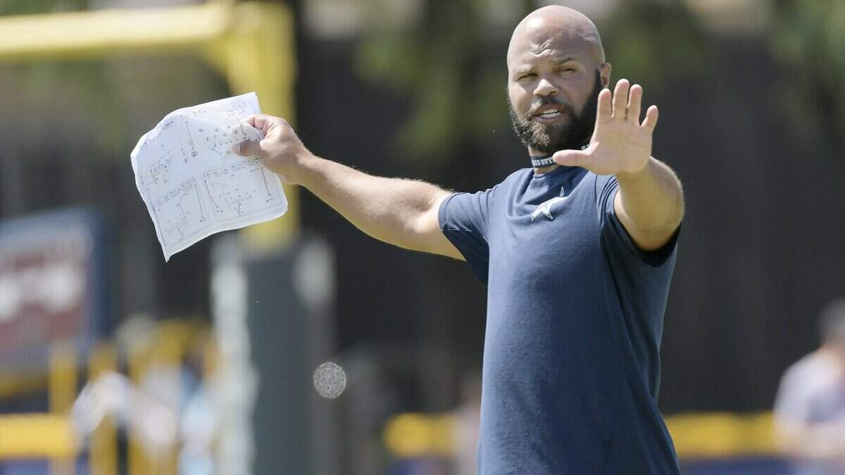 Three teams have expressed interest in Cowboys DB coach Kris Richard about their head coaching vacancies, including the Jets, the Dolphins, and the Buccaneers. But they can’t interview him until next week.