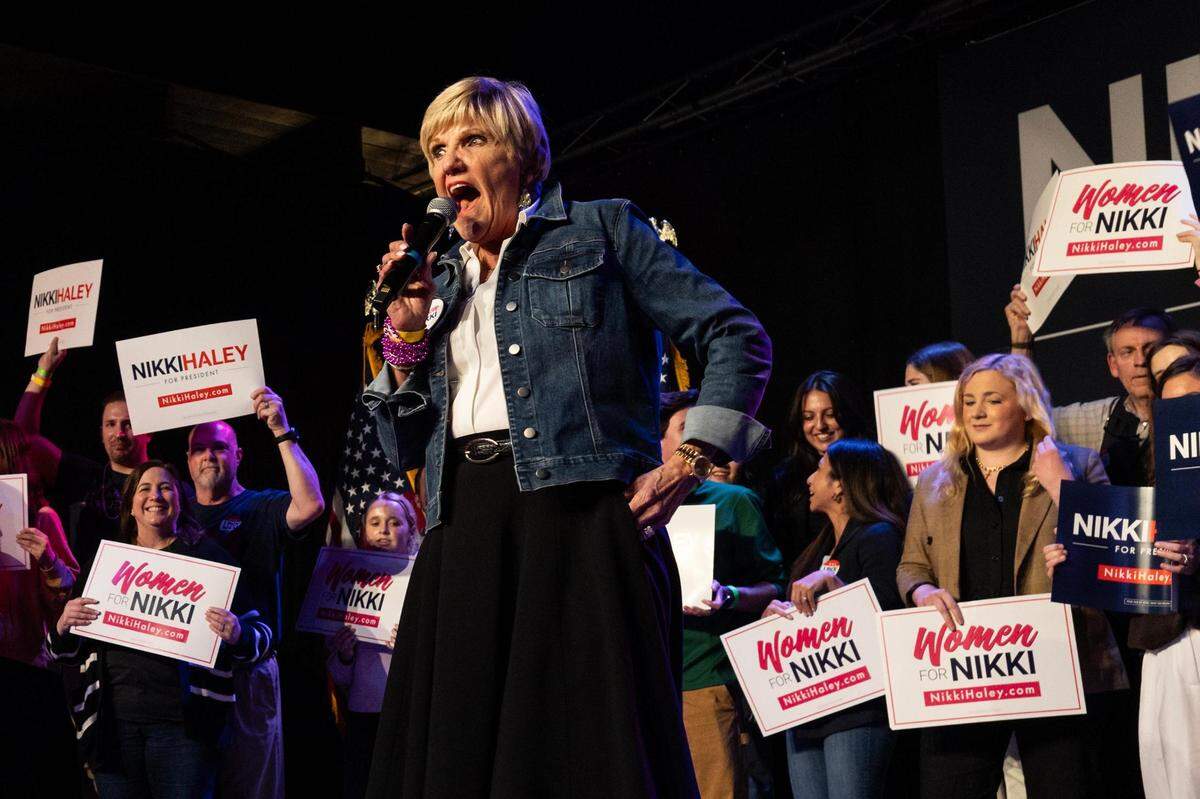 Former Fort Worth Mayor Betsy Price speaks to the crowd gathered for Republican presidential candidate Nikki Haley’s rally at the Southside Music Hall in Dallas on Thursday, Feb. 15, 2024.