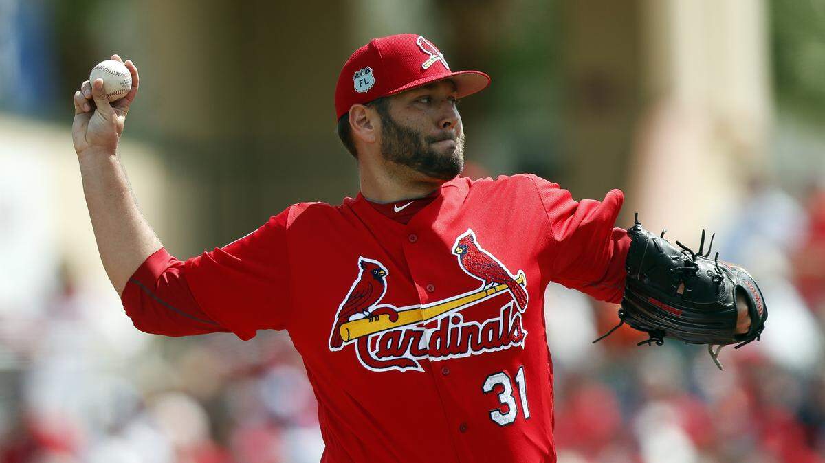 St. Louis Cardinals starting pitcher Lance Lynn (31) works in the first inning of a spring training baseball game against the Washington Nationals, Saturday, March 4, 2017, in Jupiter, Fla. (AP Photo/John Bazemore)