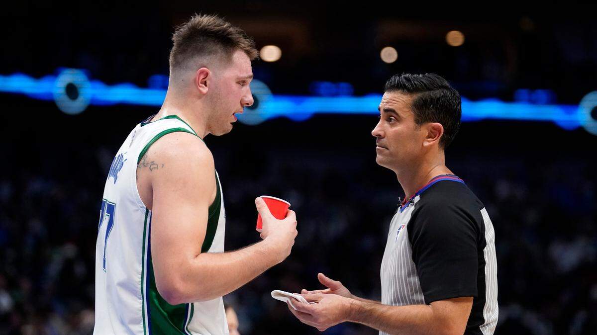 Dallas Mavericks All-Star guard Luka Doncic recently admitted he has to “get back on track” when asked about his conditioning. The team is 12-12 this season.