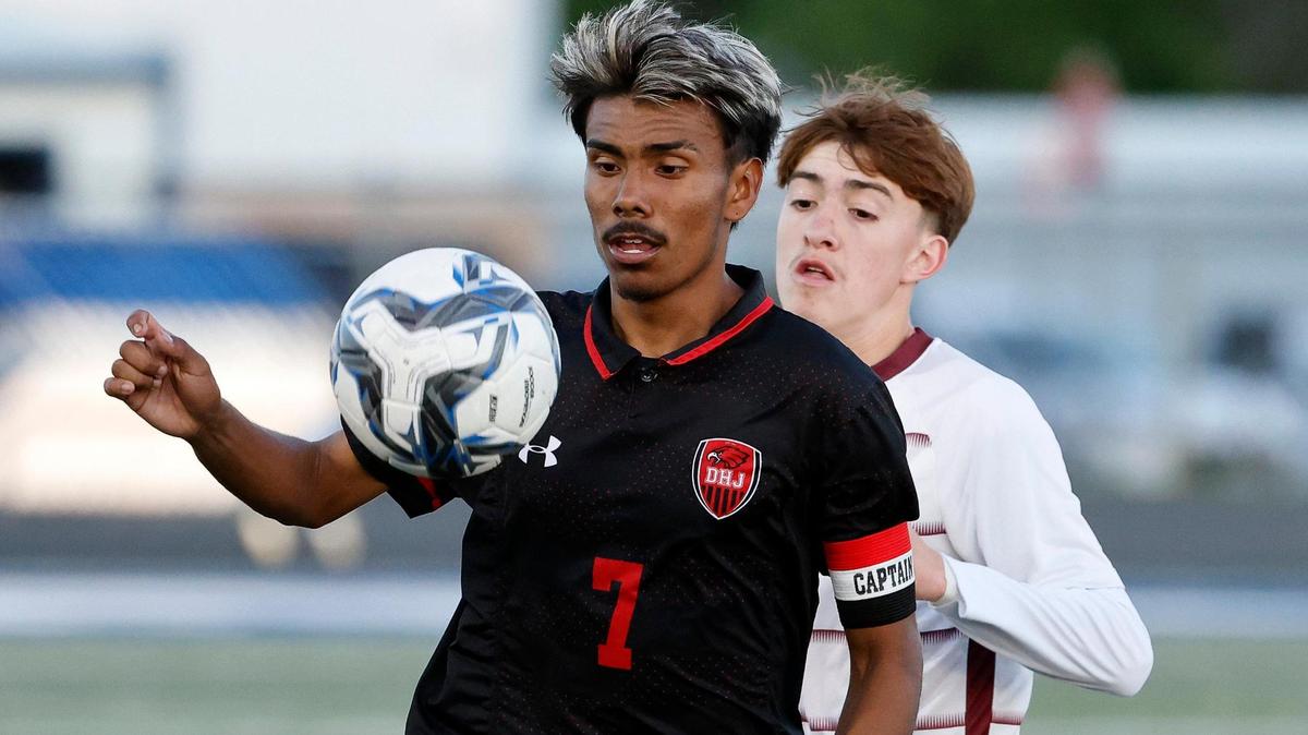 Diamond Hill-Jarvis’ Alejandro Ibarra takes the throw in during the UIL Class 4A Regional Quarterfinal soccer game at Kangaroo Stadium in Weatherford Texas, Tuesday Apr 02, 2024. Diamond Hill led 2-0 at the half. (Special to the Star-Telegram Bob Booth)