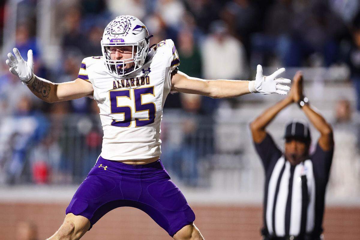 Alvarado linebacker Leland Hopson celebrates after the defense forced a safety in a Class 4A Division I area playoff game against Sulphur Springs on Friday.