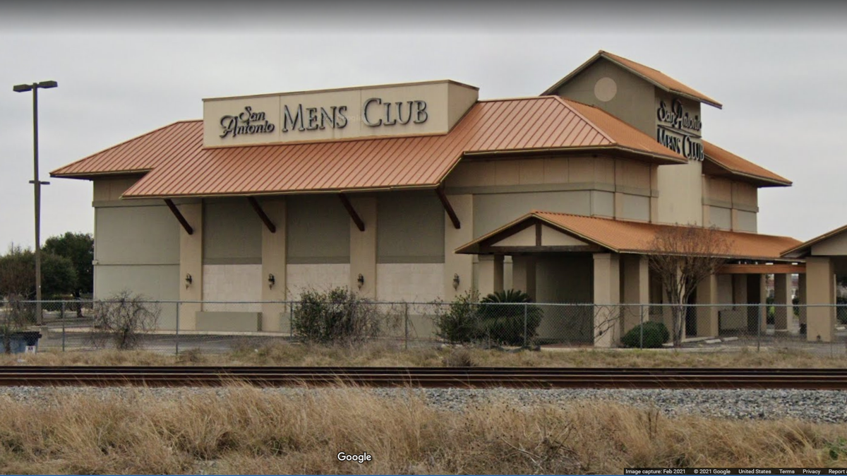 A former San Antonio Men’s Club bartender is suing the strip club after she says she was removed from the schedule during her pregnancy.
