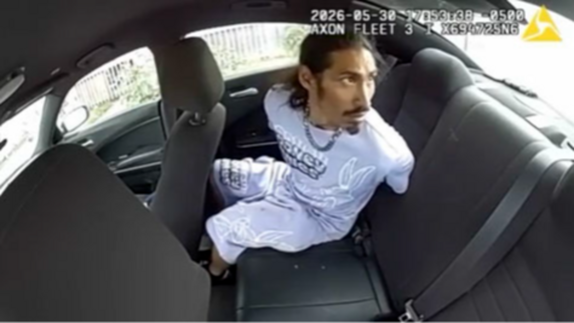 WATCH: Suspect escapes handcuffs, drives off with officer in back of Dallas cop car