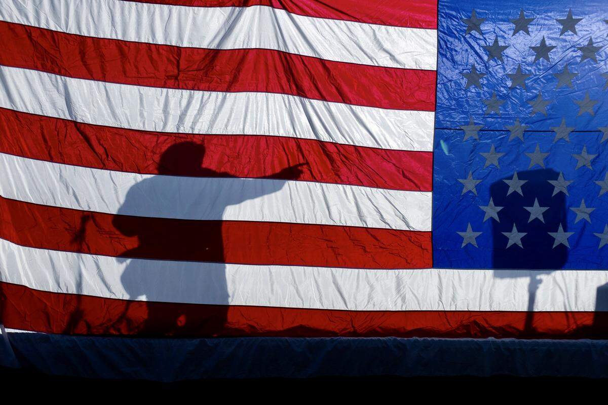 Oath Keepers founder Stewart Rhodes at a 2013 rally in Coeur d’Alene, Idaho.