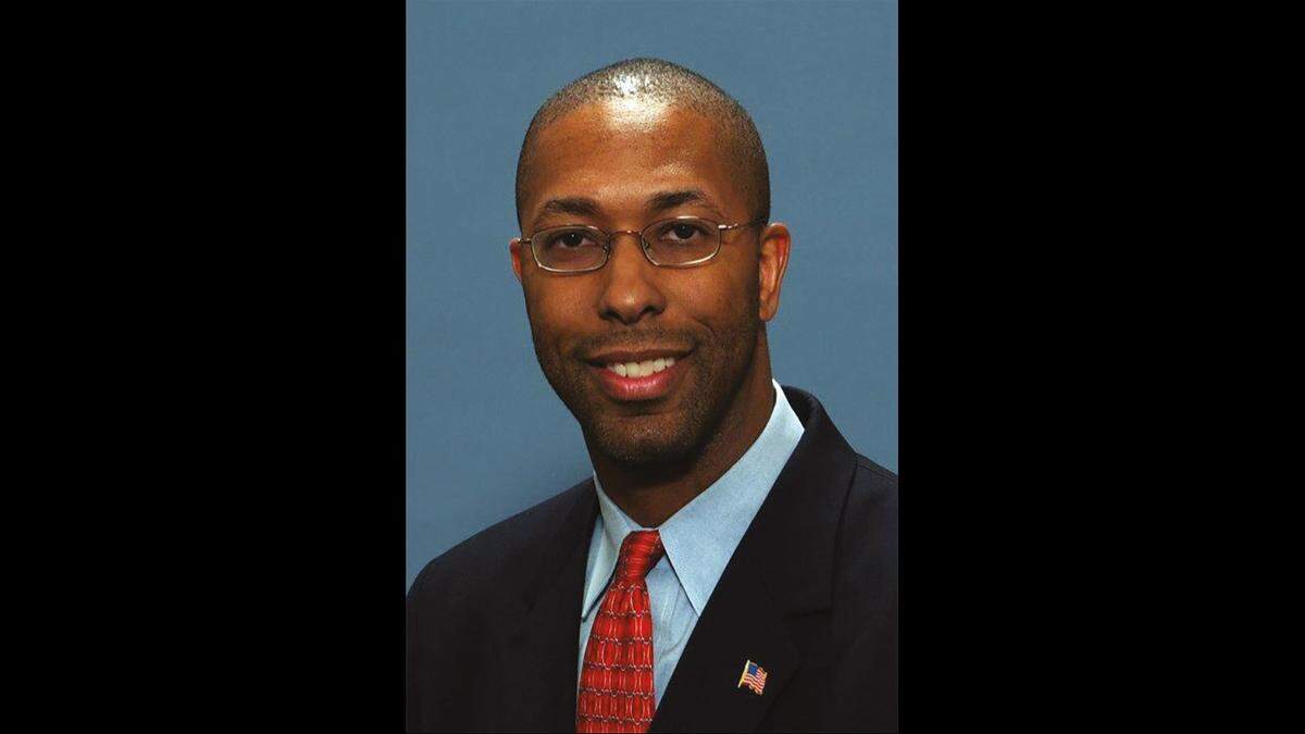 Dr. Robin Armstrong