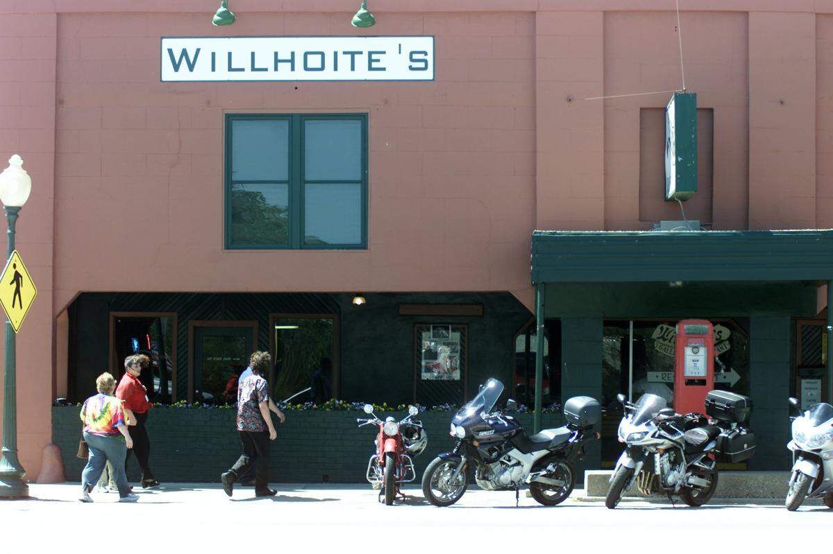 Willhoite’s restaurant in Grapevine.