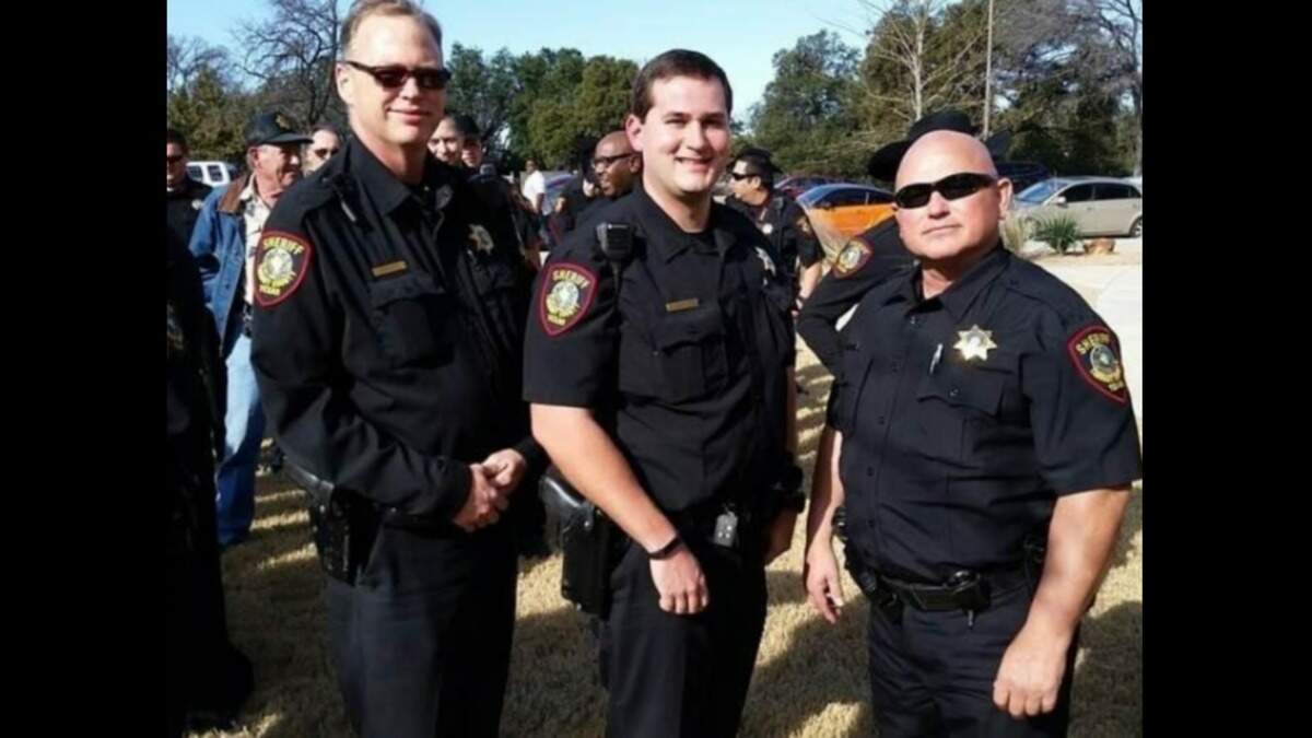 Tarrant County Sheriff’s Deputy Billy W. Scheets, who is pictured on the left in this photograph, died Sunday after passing out on a call in north Tarrant County, authorities said.