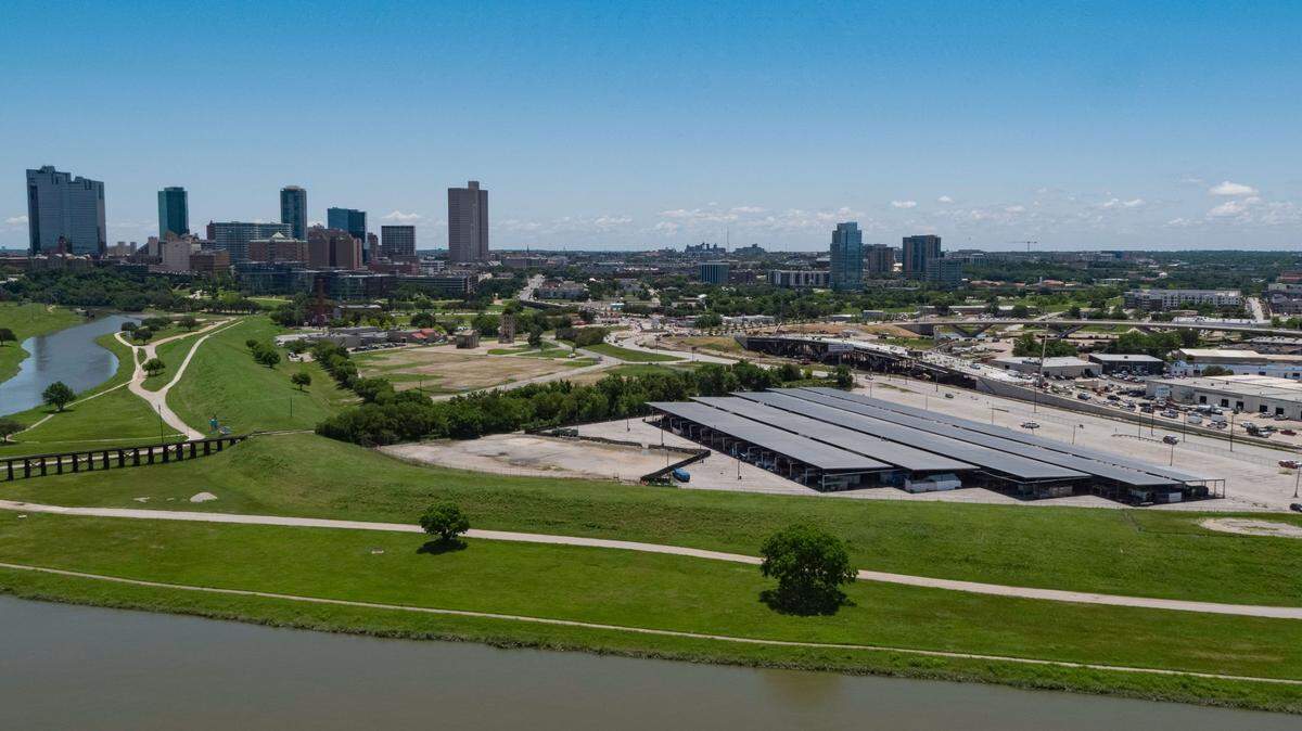 Transwestern Real Estate services is marketing nearly 12 acres of land at 1000 N. Henderson St.