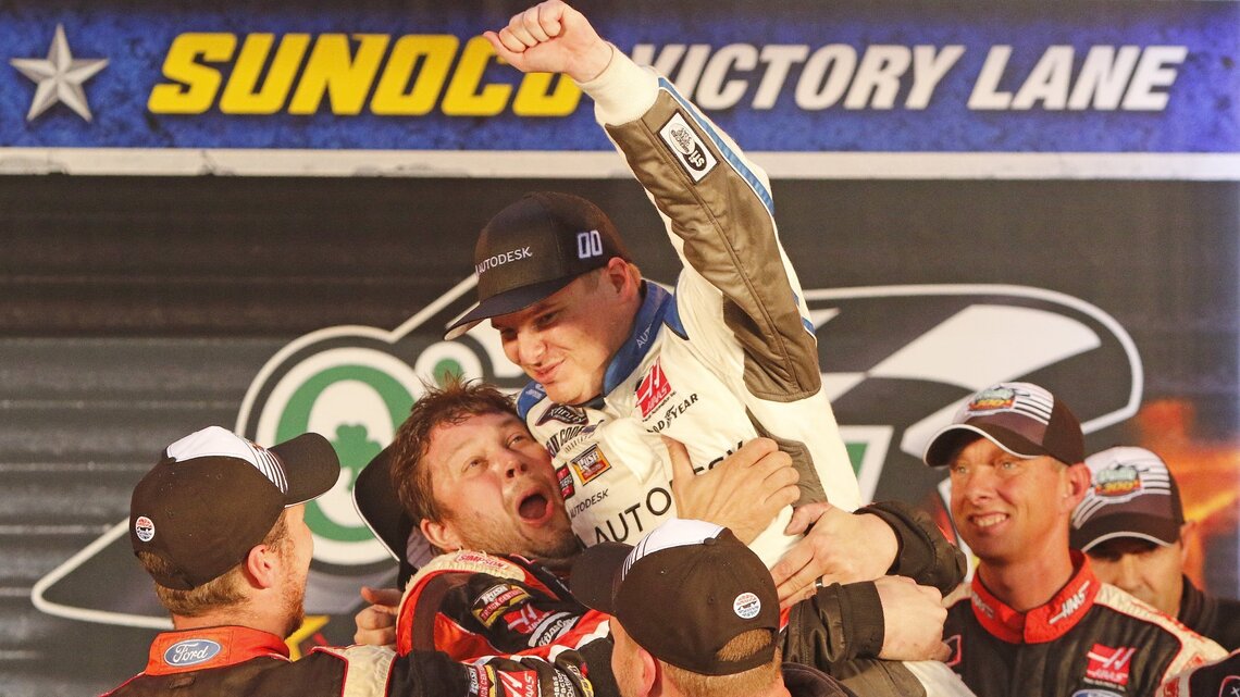 Last-lap pass leads to victory by .162 seconds for Custer in O’Reilly Auto Parts 300