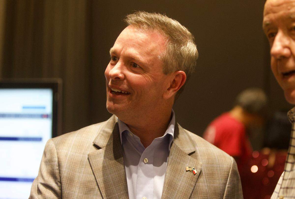 Tim O’Hare greets supports at a watch party Tuesday, March 1, 2022, at Delta Marriott in Southlake. O’Hare is a candidate in Republican primary for Tarrant County Judge.
