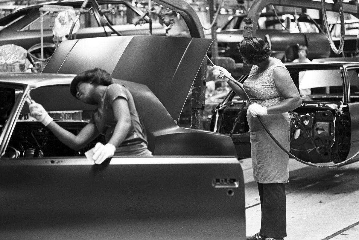 June 7, 1978: Women working in General Motors’ Arlington assembly plant now comprise 10 percent of the 4,500 hourly employees.