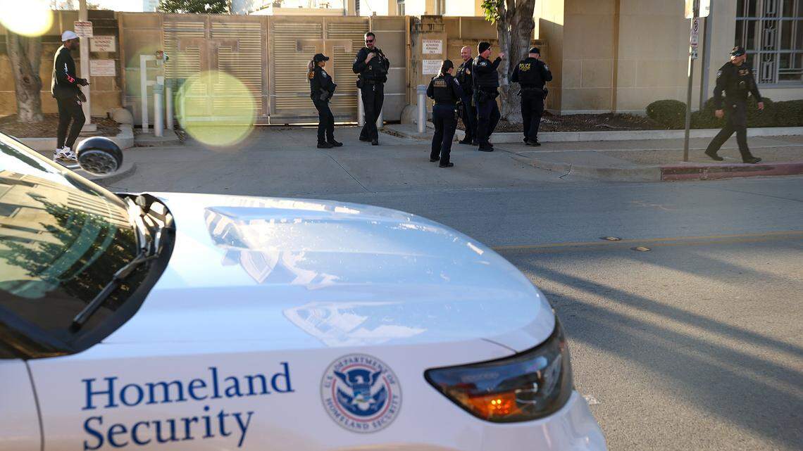 After mistrial, judge takes jury selection reins in Texas ICE center shooting case