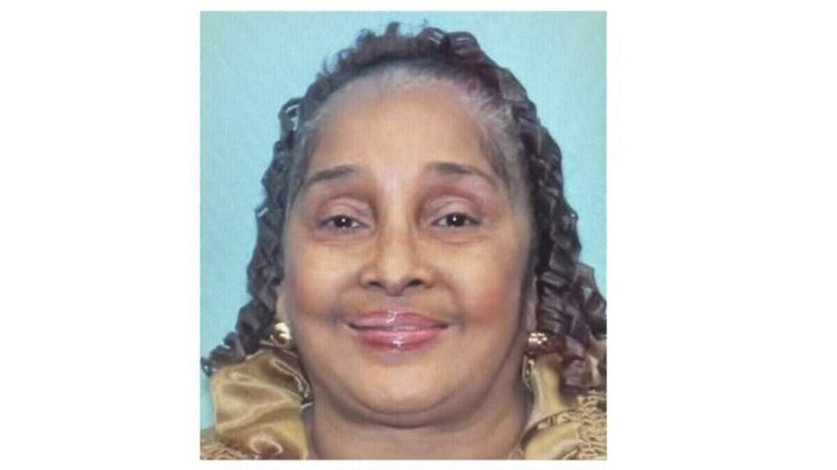 Police are asking for help locating Lena Jezell Smith, a 68-year-old woman who went missing from the 900 block of 8th Avenue in Fort Worth Saturday evening.