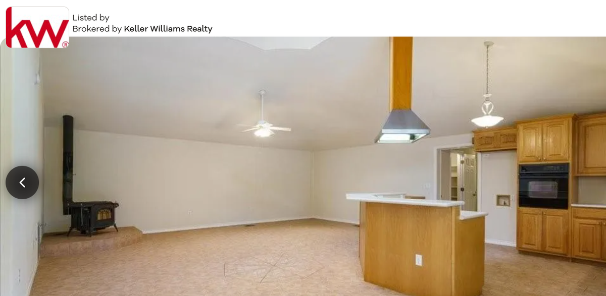 Kitchen, living area