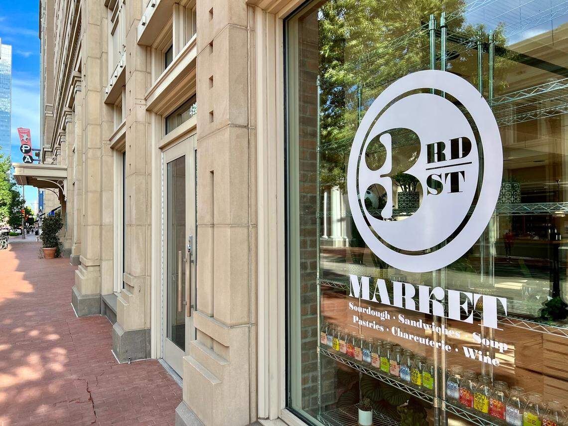 3rd Street Market is a sourdough bar and market with cooking classes.