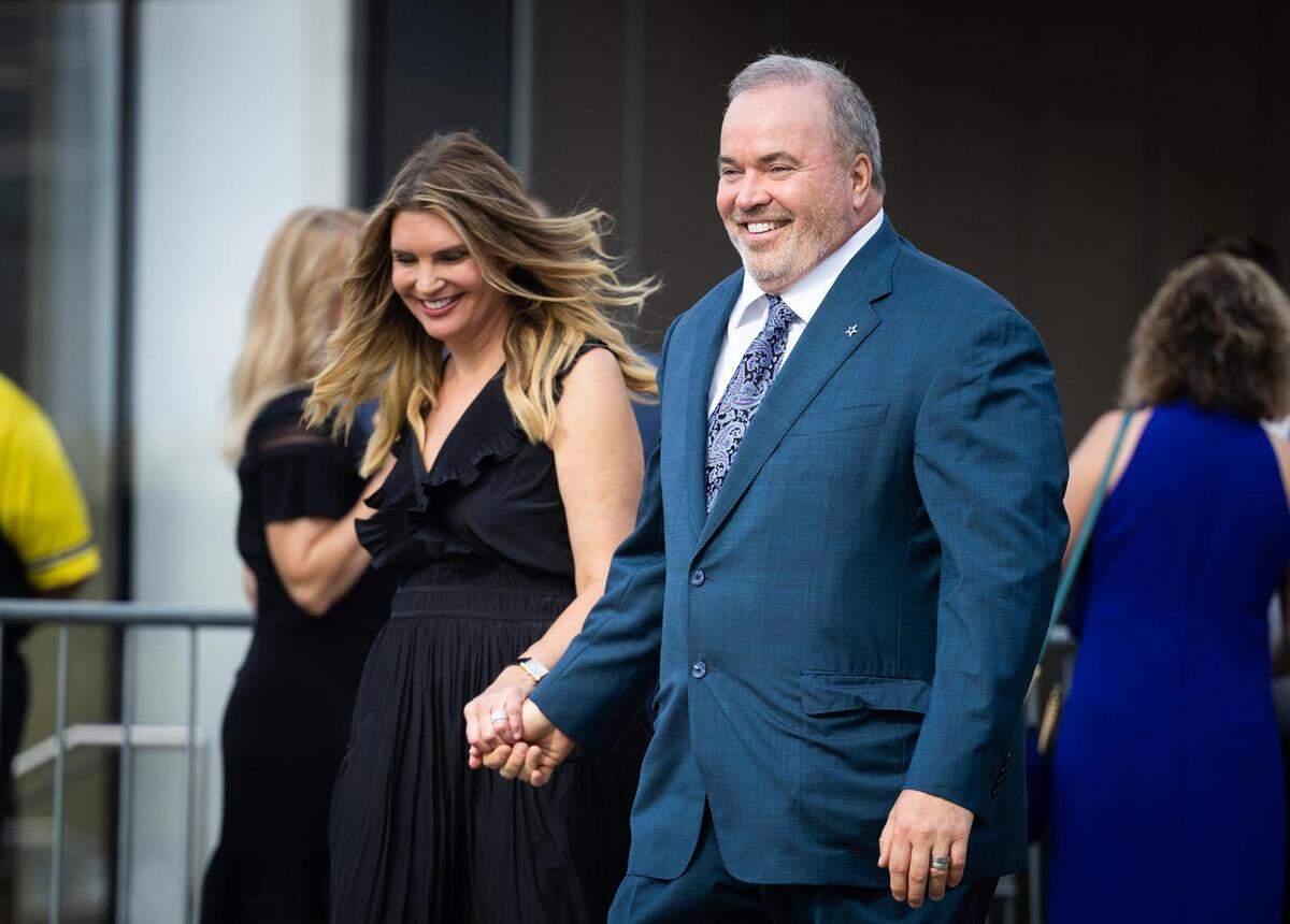 Dallas Cowboys Head Coach Mike McCarthy walks down to the blue carpet for the season kickoff event Thursday, Aug. 25, 2022, at Ford Center in Frisco.