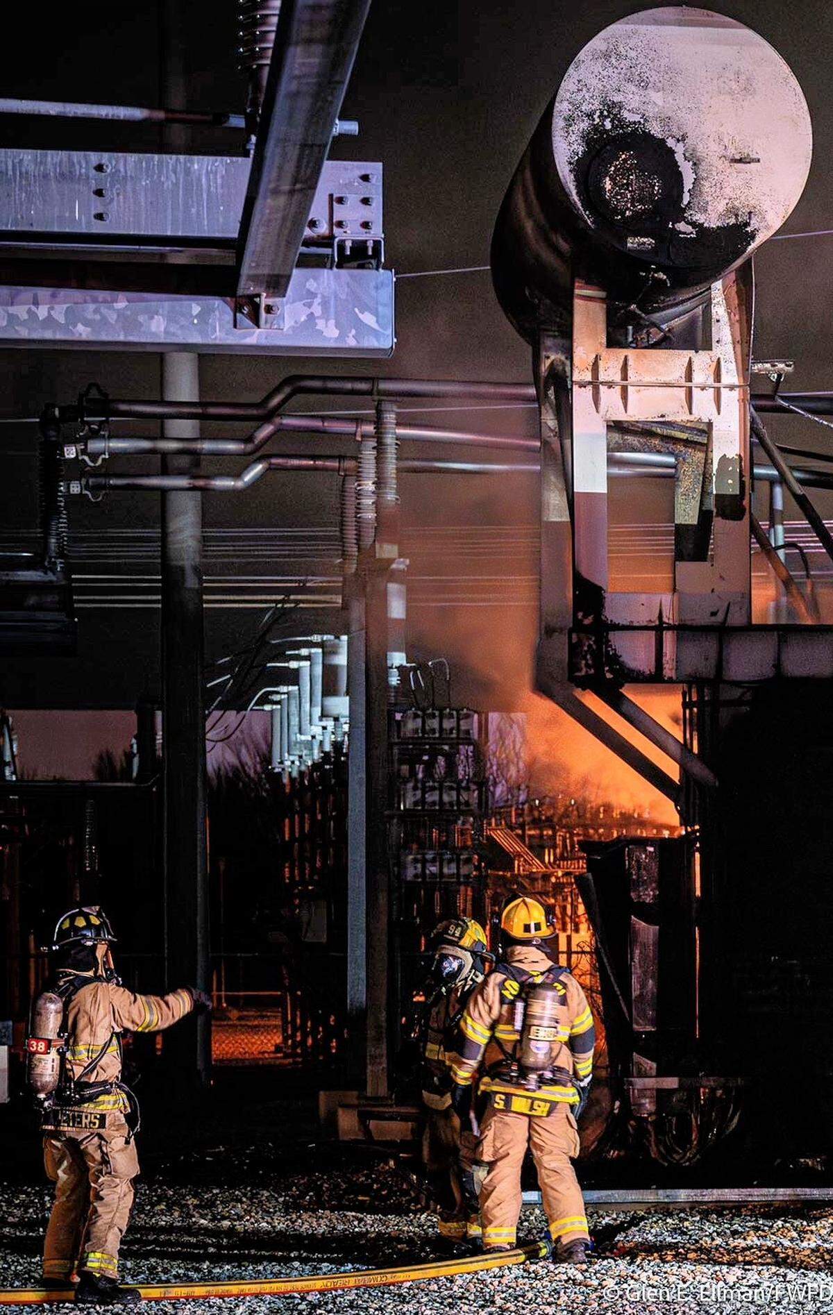 Firefighters battle a blaze at a far north Fort Worth power substation on Wednesday night Jan. 8, 2025.