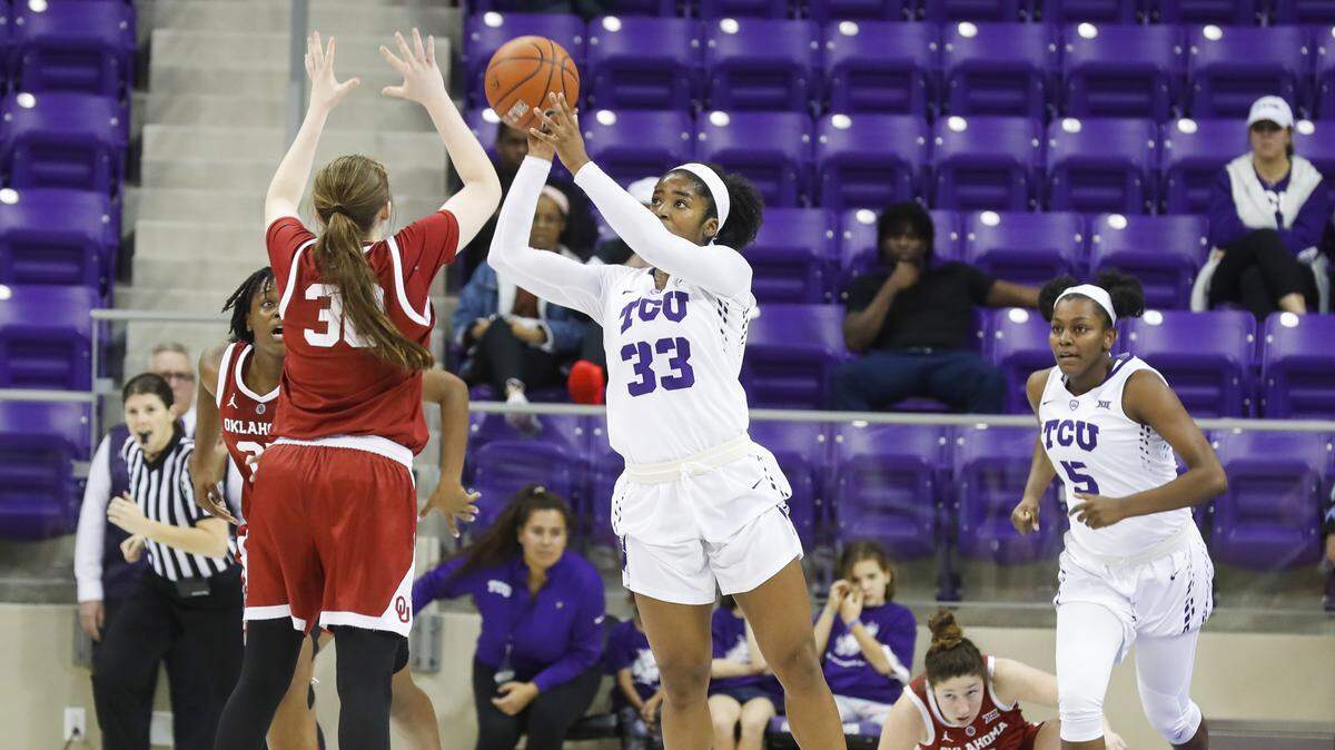 TCU’s Adeola Akomolafe in the Frogs’ win over Oklahoma on Jan. 22, 2019.