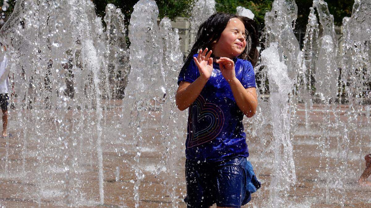 What is the heat index? Explaining how it’s calculated and what the 4 classifications mean