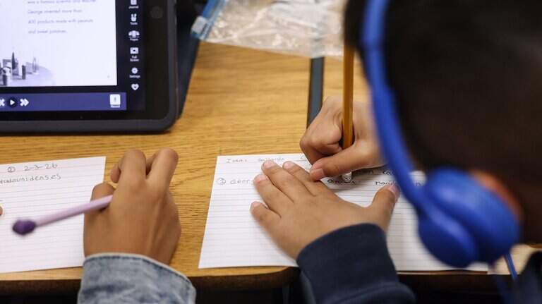 Texas districts that opted into Bluebonnet curriculum saw STAAR gains, TEA says