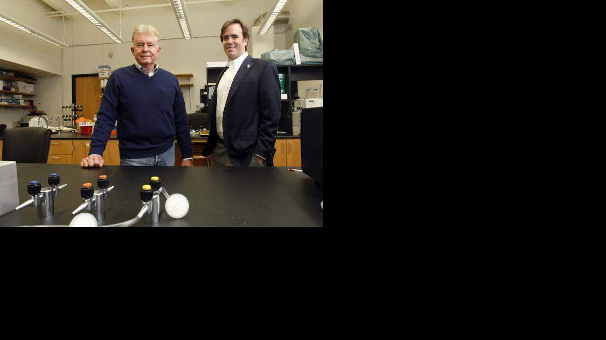 
Bill Burns of Encore Vision, left, and Les Kreis of Cowtown Angels at the UNT Health Science Center in Fort Worth. 
