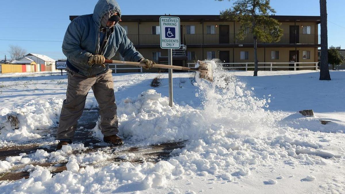 As much as 7 inches of snow fell over the weekend in Odessa. The winter storms are affecting distribution of natural gas.