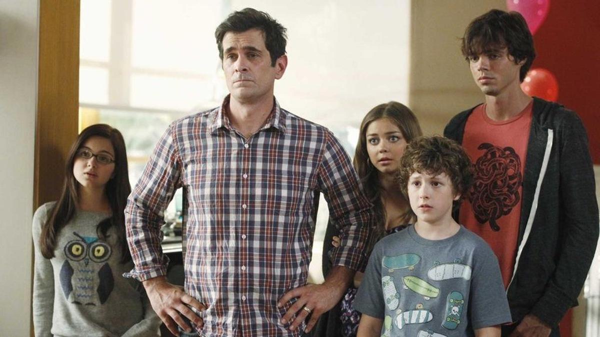 The cast of “Modern Family” ponders life without being able to watch WFAA/8.