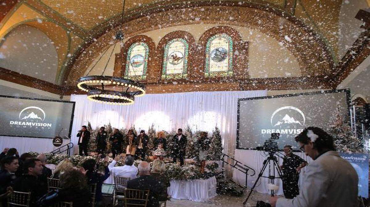 
Show falls in the Ashton Depot during the press conference for the proposed Dreamvision project in Fort Worth.
