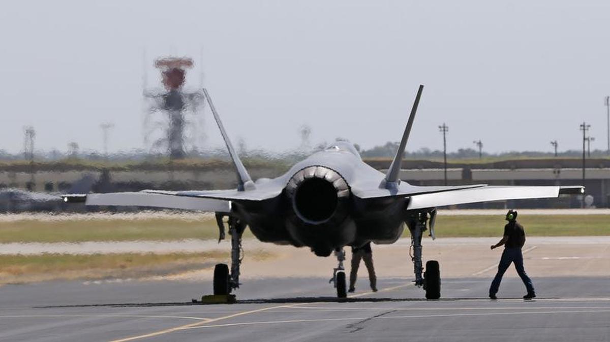 An Air Force version of the F-35 taxis out for a test flight at Lockheed Martin Aeronautics in Fort Worth.