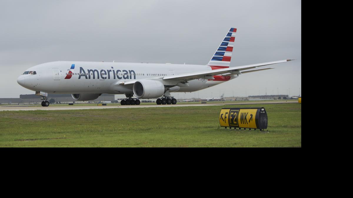 
American Airlines says it may have to cut back on international flights if U.S. doesn’t act to limit Gulf carrier expansion. 
