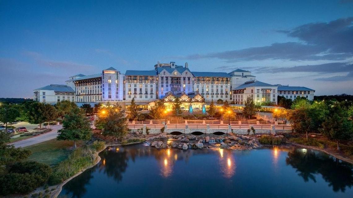 A $120 million expansion will add 300 guest rooms and more meeting space to the Gaylord Texan Resort in Grapevine.