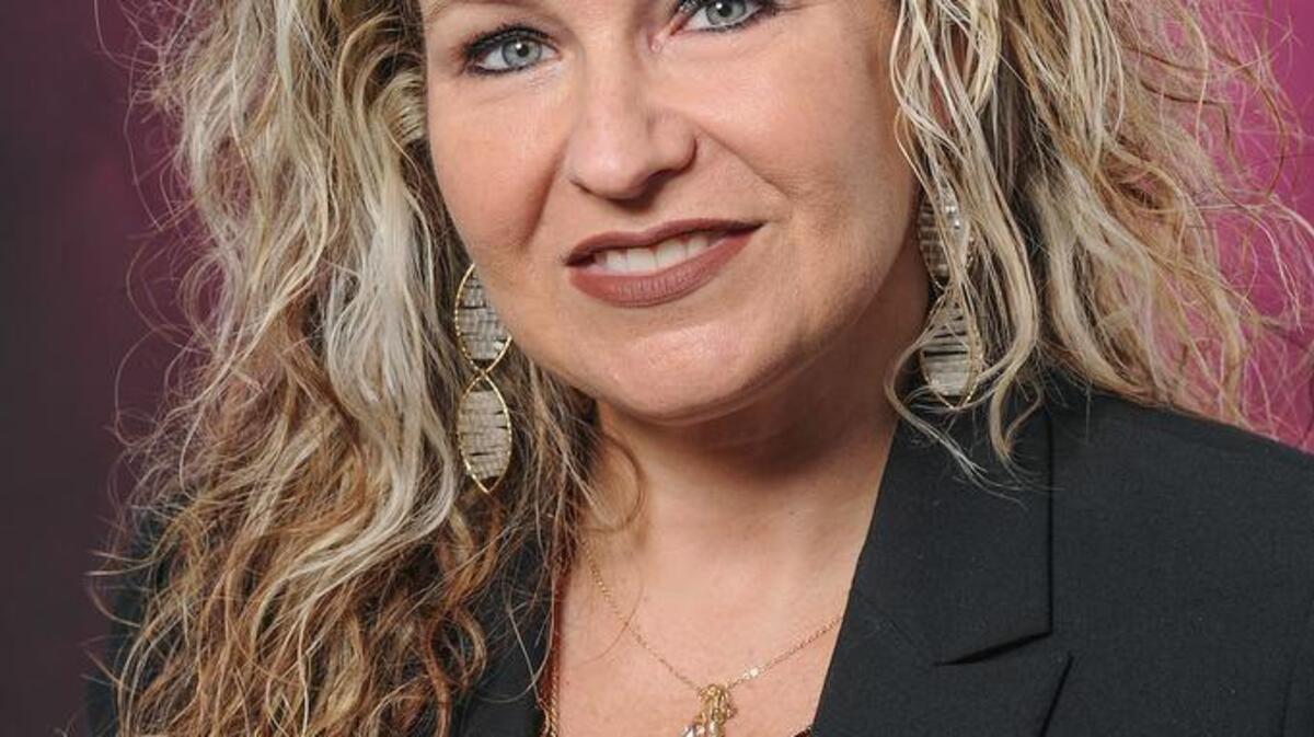 Stephanie Boggins