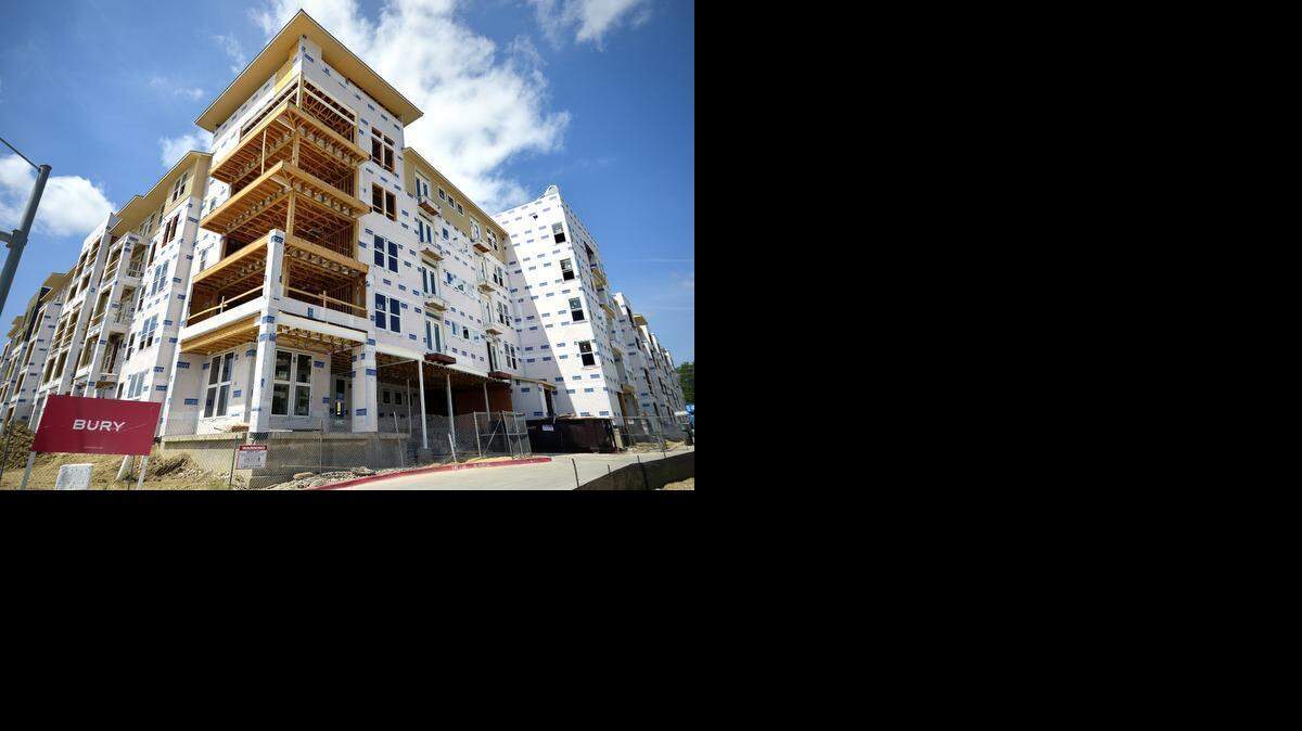 
North Texas led the nation in new apartment construction in the first quarter, according to MPF Research study.
