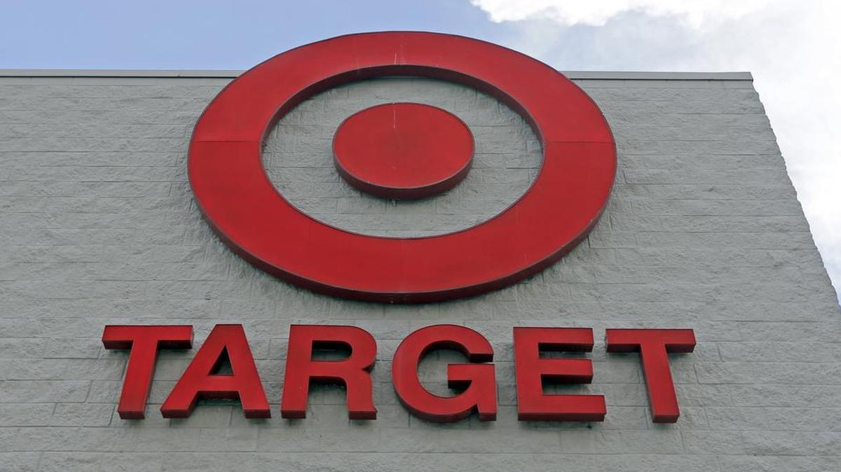 A Target employee recently died after getting caught in machinery at a distribution warehouse in Denton.