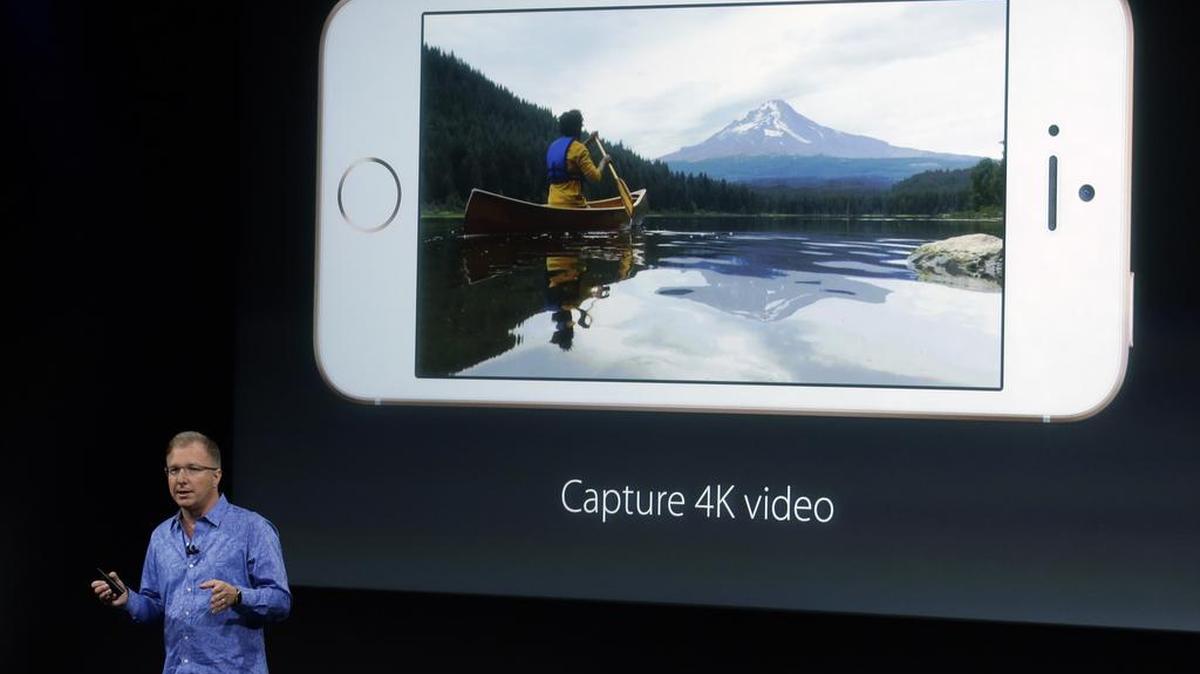 Greg Joswiak, vice president of iOS, iPad and iPhone product marketing, announces the new iPhone SE at Apple headquarters Monday