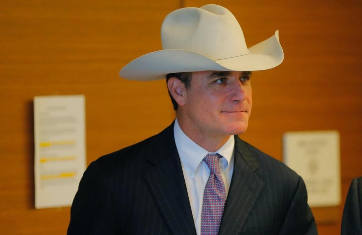 Philip Murrin testified that a proposed Billy Bob’s Texas Hotel was among the early issues to split the feuding partners of the famous honky-tonk.