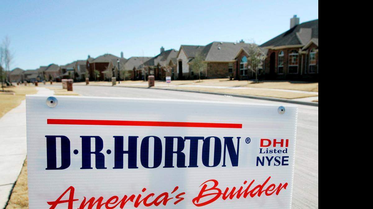 
Closings increased 33 percent to 8,243 homes at D.R. Horton in the quarter ended March 31. 
