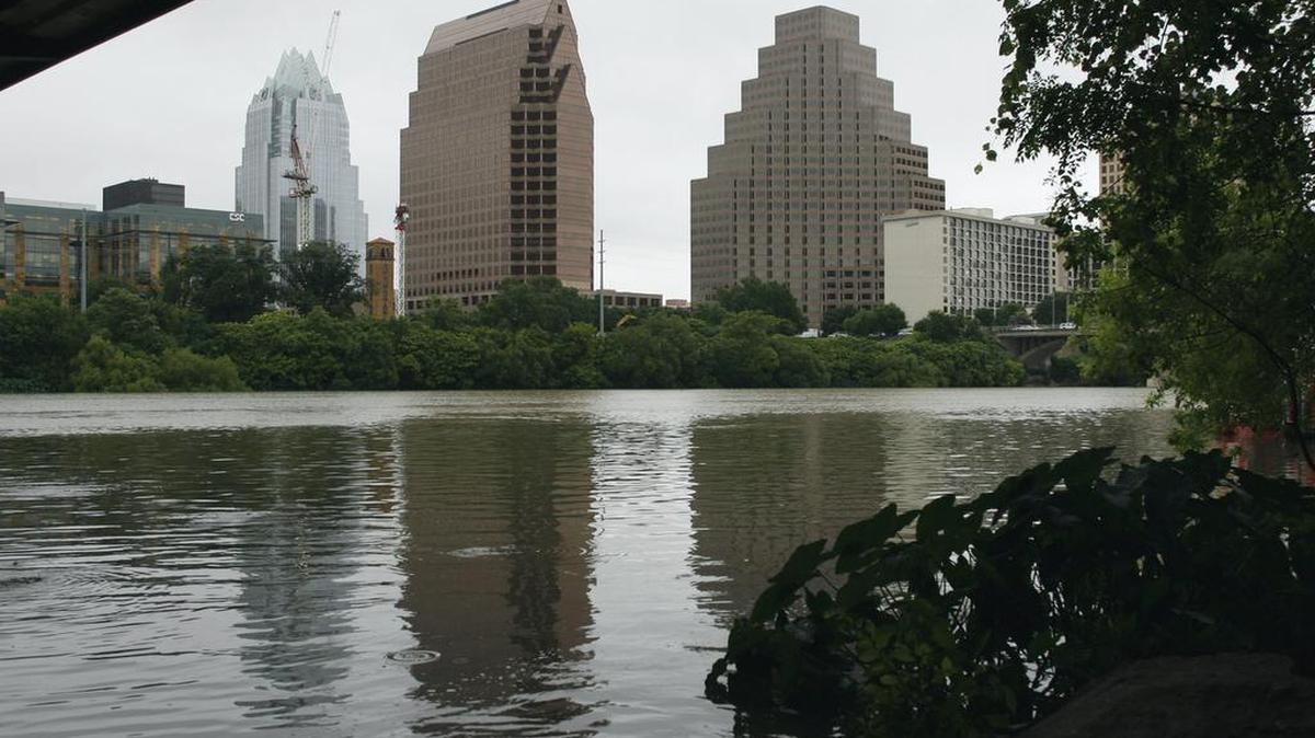 Oracle will build a new campus on 27 acres overlooking Lady Bird Lake in Austin.