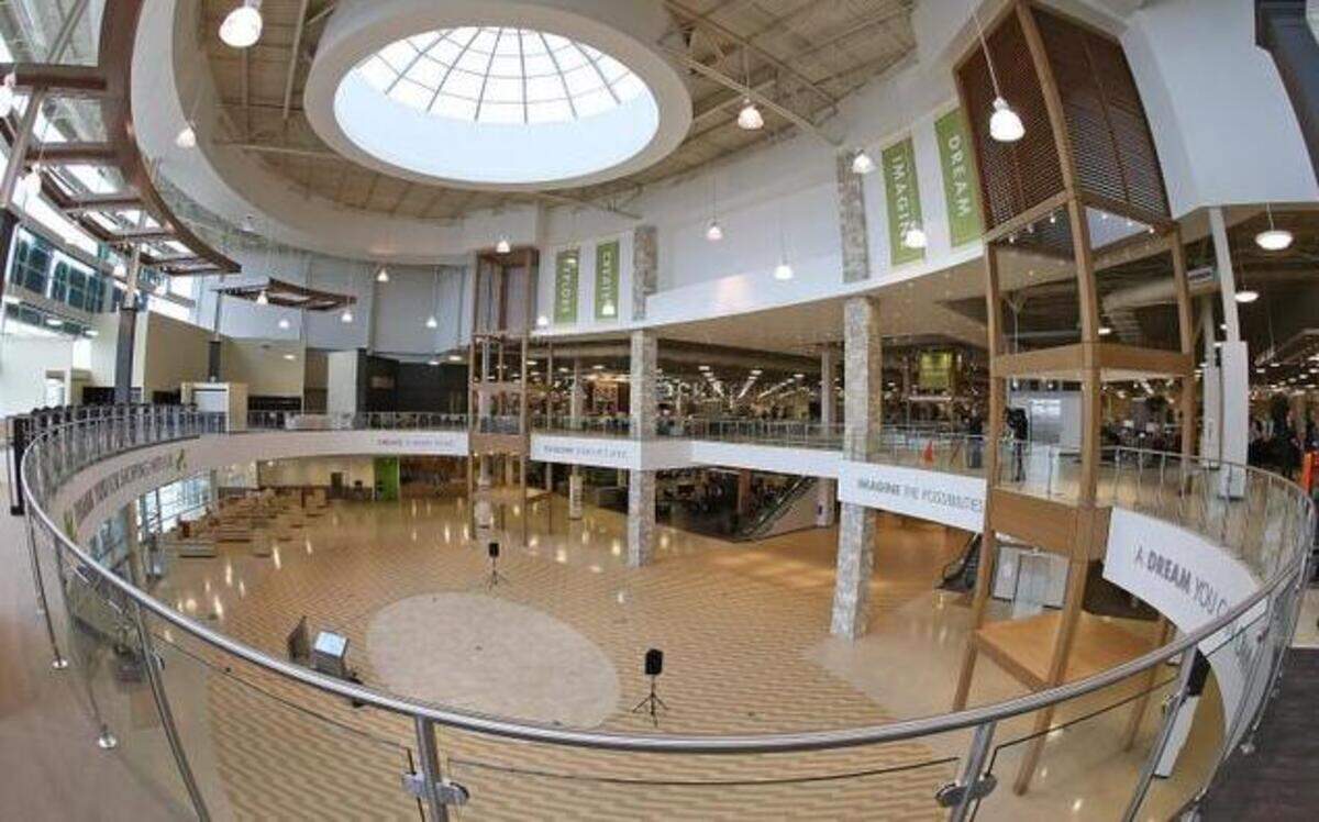 
The lobby of the Nebraska Furniture Mart is an impressive sight, and the showroom is 560,000 square feet. “You can spend the entire day here,” an official says.



