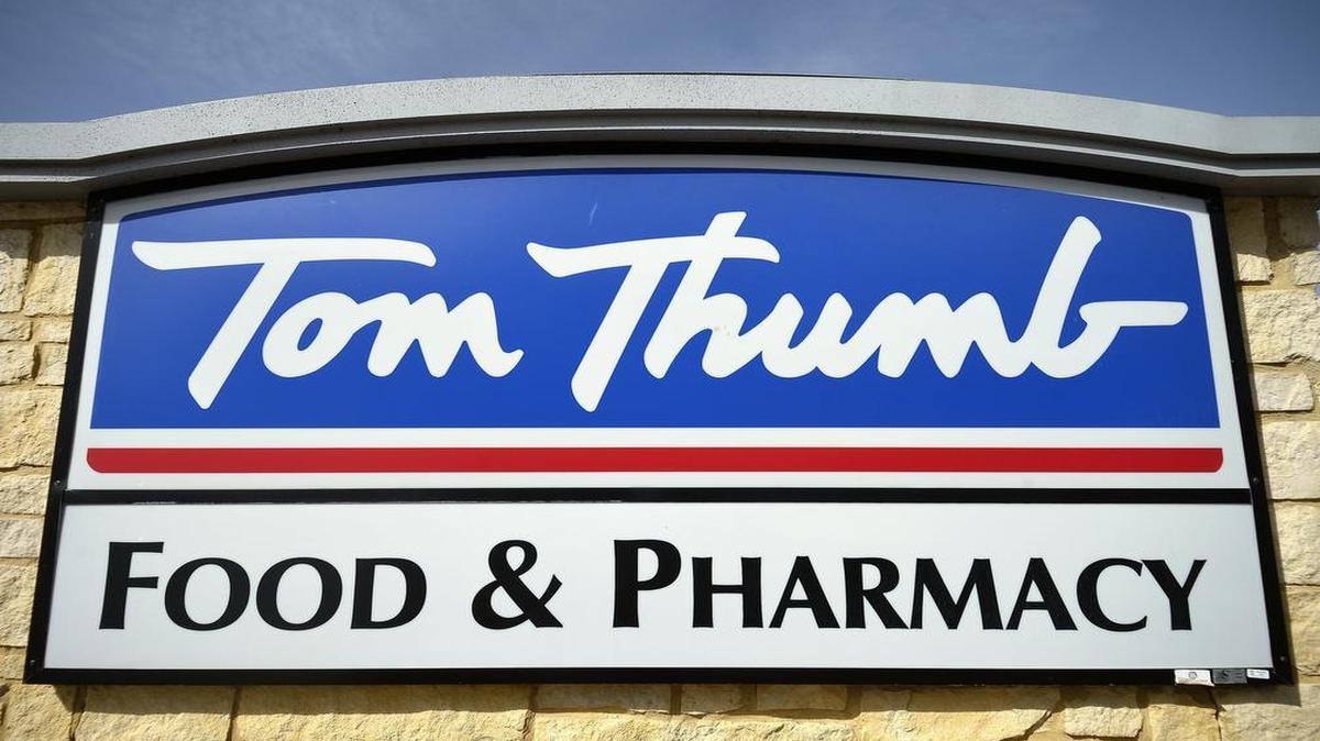 Safeway, which owns Tom Thumb, has purchased a store location in Grapevine where it previously operated a supermarket.