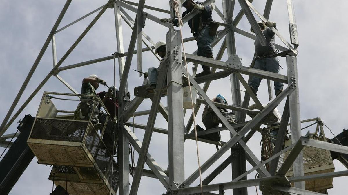Oncor Electric Delivery maintains the power transmission lines throughout North Texas.