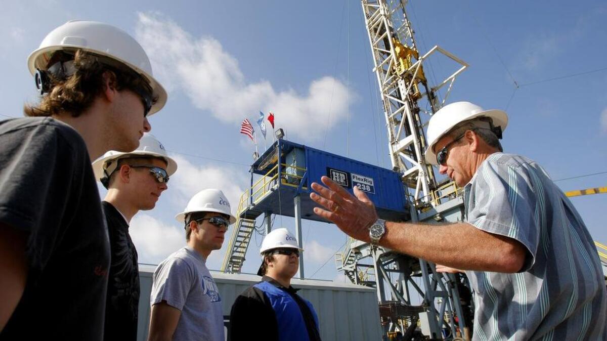 Devon Energy has been the top producer in the Barnett Shale since acquiring Mitchell Energy. This photo was taken in 2009 at a drilling rig in Johnson County.