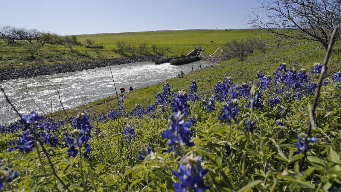 The U.S. Army Corps of Engineers is banning drilling within 4,000 feet of the dam at Joe Pool Lake. The agency also injection wells should be at least five miles from the dam.