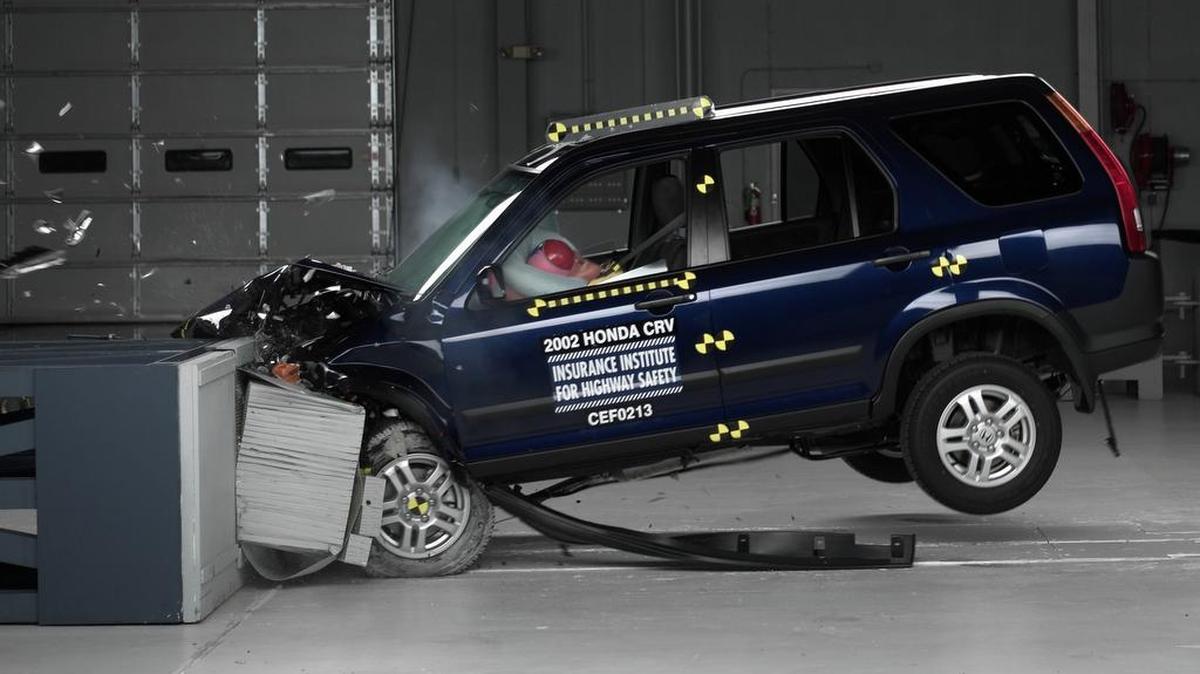 This undated photo provided by the Insurance Institute for Highway Safety shows a crash test of a 2002 Honda CR-V, one of the models subject to a recall to repair faulty air bags.